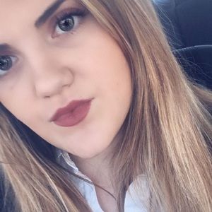 Meet your Posher, Bailey